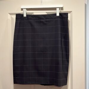 Banana Republic Skirt Fully Lined Gray Plaid Size 14 NWT